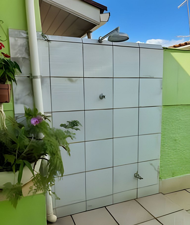 Casa com ar condicionado com rede.