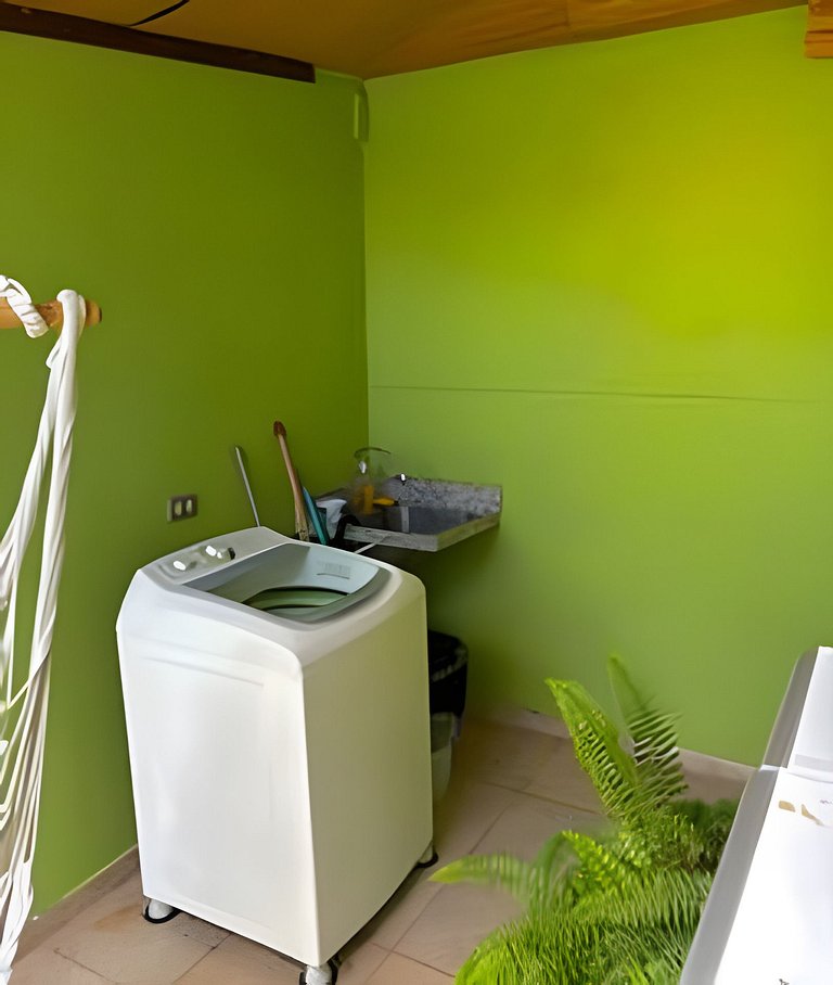 Casa com ar condicionado com rede.